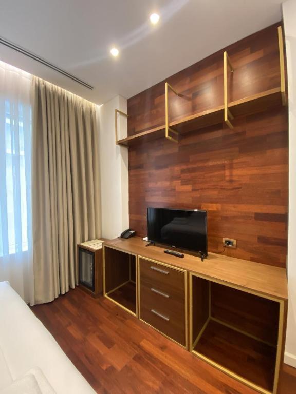Crown Boutique Hotel Durres Exterior photo