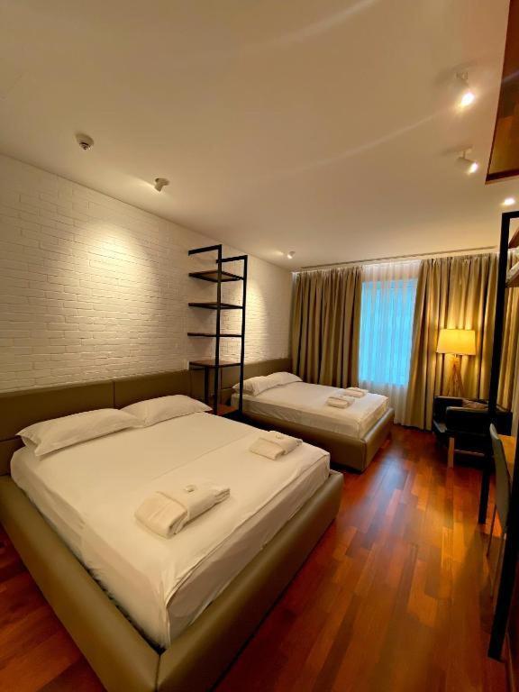 Crown Boutique Hotel Durres Exterior photo